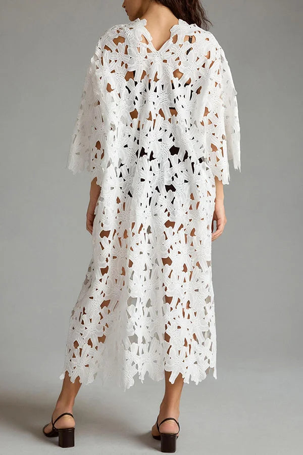 Robe Brise de Dentelle – Romantique & Délicate