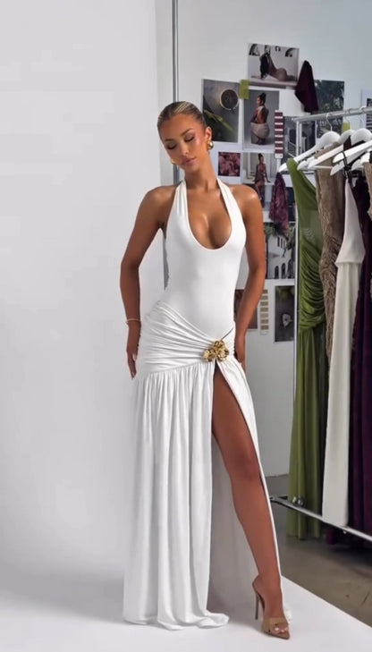Robe Elira – L’élégance sensuelle, fendue et affirmée